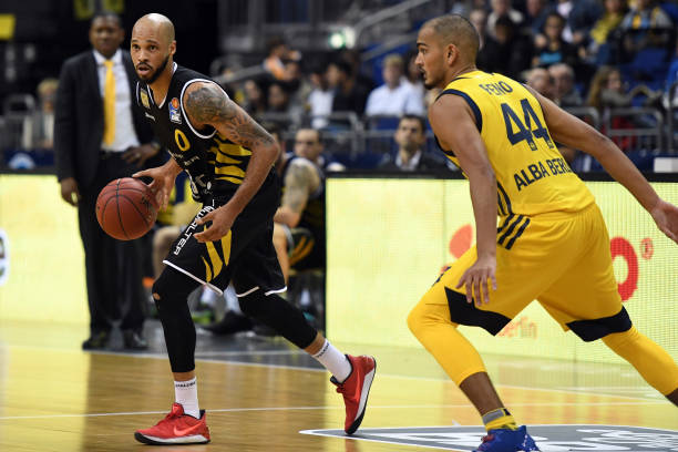 远超出球员 远超出球员